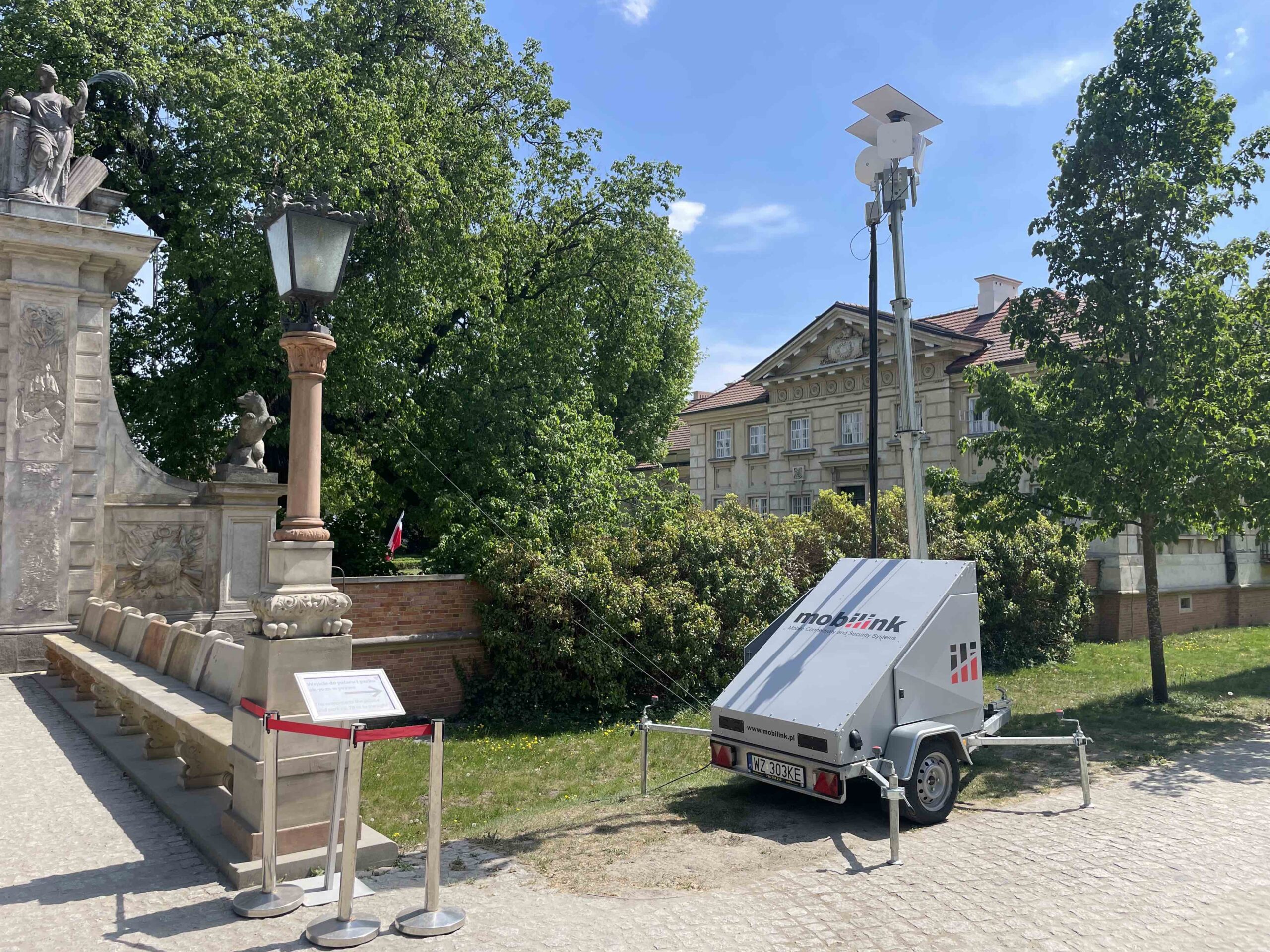 Mobilna infrastruktura sieci WiFi i internetu podczas wydarzenia Circoloco Warsaw w Wilanowie